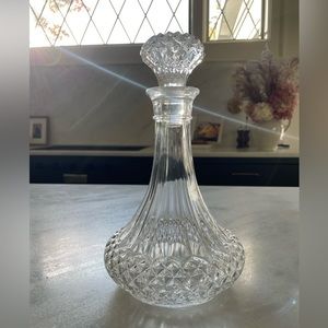 Antique crystal decanter. Barware accessories.